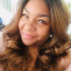 Meet your Posher, Dwanda dee